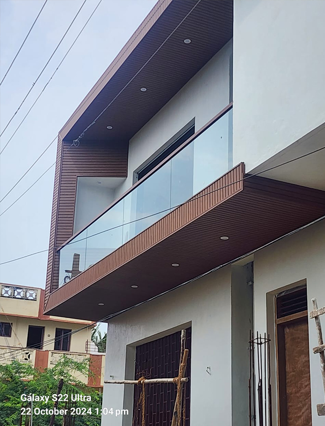 Weatherproof glass canopy in Madurai buildings